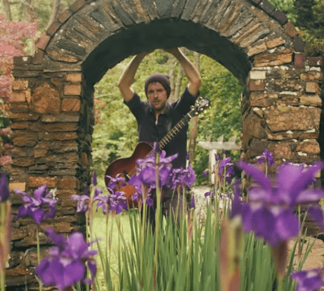 Thomas Claxton – Randy Wood Guitars